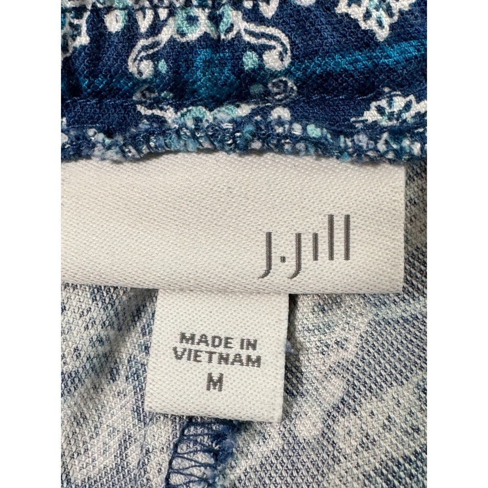 J. Jill Shorts Womens Medium Blue Excellent Elastic Waist Rayon Medallion Print - Picture 7 of 13
